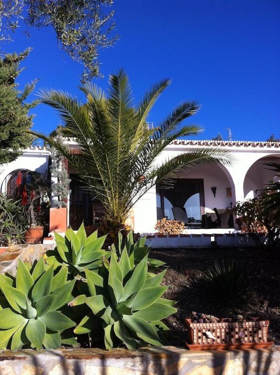Toro Vista Casita - 1-2 Bedrooms Sayalonga Exterior photo